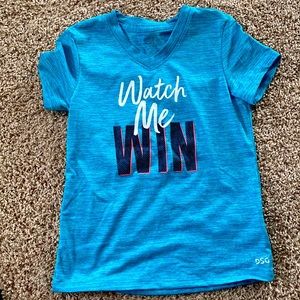 DSG Girls V-Neck Tee Size XS